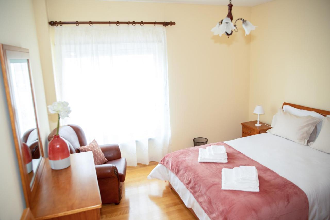 Vizinha'S Mommy'S Apartment Ponta Delgada  Luaran gambar
